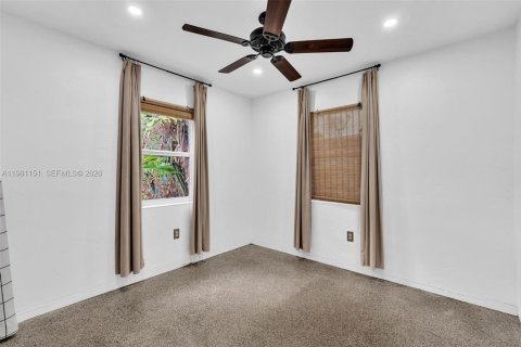 Купить виллу или дом в Холливуд, Флорида 3 спальни, 95.69м2, № 2043723 - фото 19