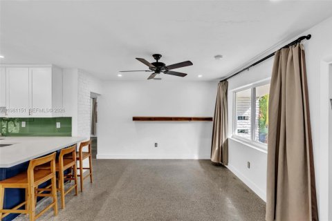 Купить виллу или дом в Холливуд, Флорида 3 спальни, 95.69м2, № 2043723 - фото 4