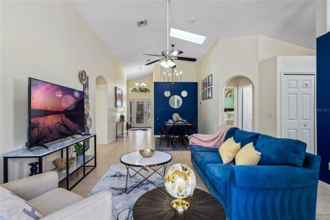 Villa ou maison à vendre à Kissimmee, Floride: 4 chambres, 163.51 m2 № 2299419 - photo 16
