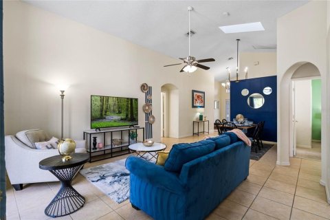 Villa ou maison à vendre à Kissimmee, Floride: 4 chambres, 163.51 m2 № 2299419 - photo 14