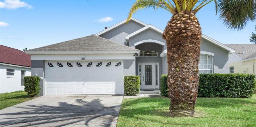 Villa ou maison à Kissimmee, Floride 4 chambres, 163.51 m2 № 2299419