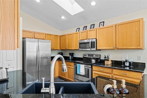 Villa ou maison à vendre à Kissimmee, Floride: 4 chambres, 163.51 m2 № 2299419 - photo 17