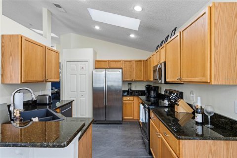 Villa ou maison à vendre à Kissimmee, Floride: 4 chambres, 163.51 m2 № 2299419 - photo 20