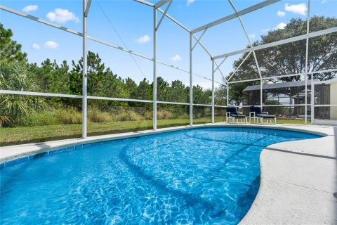Villa ou maison à vendre à Kissimmee, Floride: 4 chambres, 163.51 m2 № 2299419 - photo 8