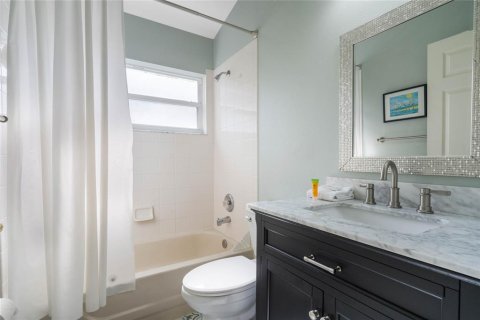 Villa ou maison à vendre à Kissimmee, Floride: 4 chambres, 163.51 m2 № 2299419 - photo 23