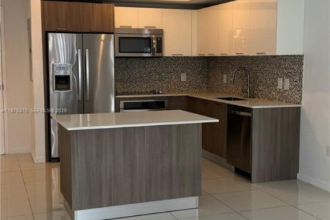 Condo in Doral, Florida, 2 bedrooms  № 2041461 - photo 3