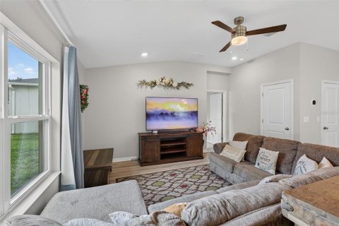 Casa en venta en Seffner, Florida, 4 dormitorios, 158.03 m2 № 2231874 - foto 7