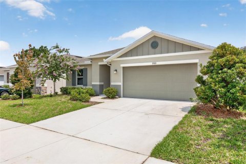 Casa en venta en Seffner, Florida, 4 dormitorios, 158.03 m2 № 2231874 - foto 2