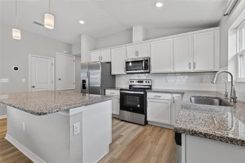 Casa en venta en Seffner, Florida, 4 dormitorios, 158.03 m2 № 2231874 - foto 15