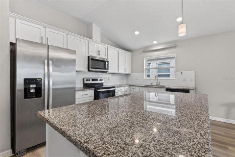 Casa en venta en Seffner, Florida, 4 dormitorios, 158.03 m2 № 2231874 - foto 19