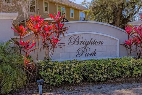 Townhouse in Belle Isle, Florida 3 bedrooms, 154.31 sq.m. № 1547856 - photo 26