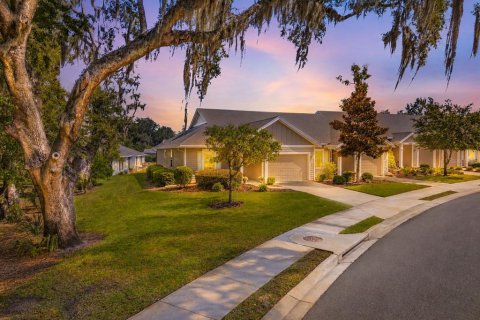 Casa en Newberry, Florida 3 dormitorios, 139.73 m2 № 2104506