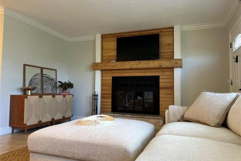 Casa en alquiler en Saint Petersburg, Florida, 2 dormitorios, 85.47 m2 № 2218778 - foto 5