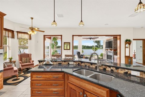 Villa ou maison à vendre à Leesburg, Floride: 3 chambres, 235.04 m2 № 2321735 - photo 12