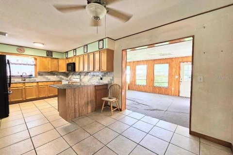 House in Dade City, Florida 3 bedrooms, 151.24 sq.m. № 1810550 - photo 11