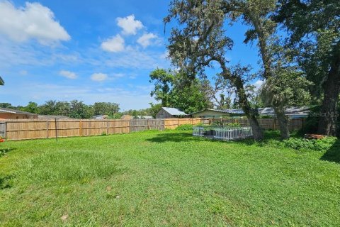 House in Dade City, Florida 3 bedrooms, 151.24 sq.m. № 1810550 - photo 22