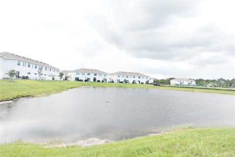 Снять в аренду таунхаус в Порт-Сент-Луси, Флорида 3 спальни, 169.08м2, № 1998165 - фото 28