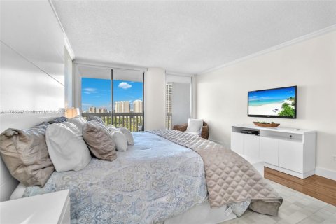 Copropriété à vendre à Aventura, Floride: 3 chambres, 237.83 m2 № 1941573 - photo 10