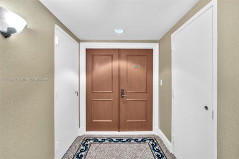 Copropriété à vendre à Aventura, Floride: 3 chambres, 237.83 m2 № 1941573 - photo 26