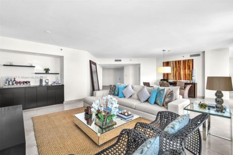 Copropriété à vendre à Aventura, Floride: 3 chambres, 237.83 m2 № 1941573 - photo 29