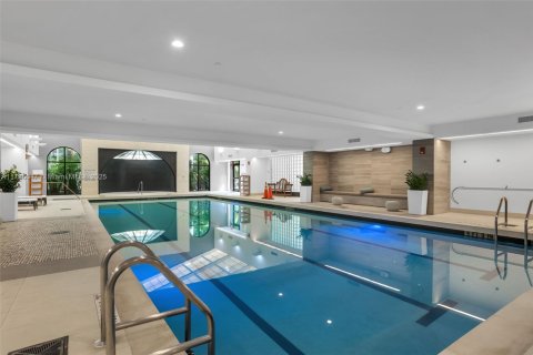 Copropriété à vendre à Aventura, Floride: 3 chambres, 237.83 m2 № 1941573 - photo 14