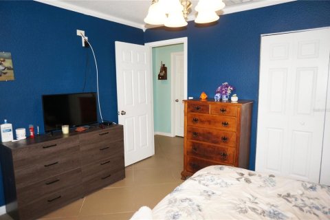 House in Port Charlotte, Florida 3 bedrooms, 103.68 sq.m. № 1722896 - photo 24