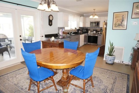 House in Port Charlotte, Florida 3 bedrooms, 103.68 sq.m. № 1722896 - photo 11