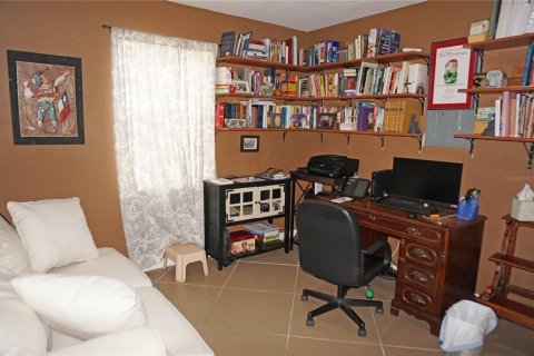 House in Port Charlotte, Florida 3 bedrooms, 103.68 sq.m. № 1722896 - photo 26