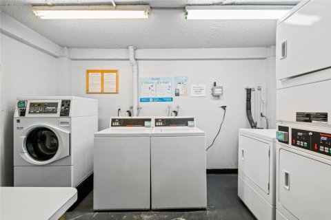 Copropriété à louer à Oakland Park, Floride: 1 chambre, 69.68 m2 № 1987901 - photo 21