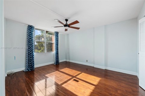 Copropriété à louer à Oakland Park, Floride: 1 chambre, 69.68 m2 № 1987901 - photo 16