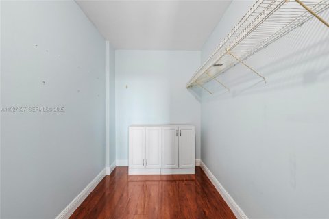 Copropriété à louer à Oakland Park, Floride: 1 chambre, 69.68 m2 № 1987901 - photo 19