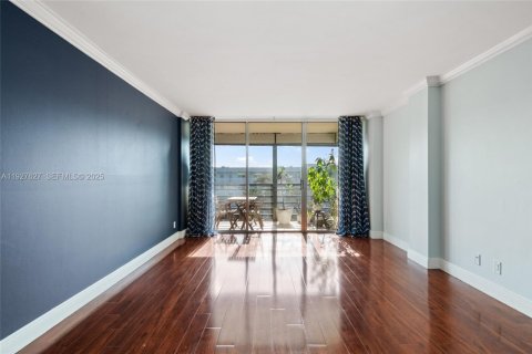 Copropriété à louer à Oakland Park, Floride: 1 chambre, 69.68 m2 № 1987901 - photo 8