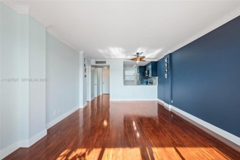 Copropriété à louer à Oakland Park, Floride: 1 chambre, 69.68 m2 № 1987901 - photo 11