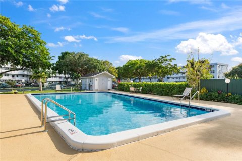 Copropriété à louer à Oakland Park, Floride: 1 chambre, 69.68 m2 № 1987901 - photo 24