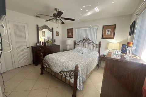 Villa ou maison à vendre à Tamarac, Floride: 2 chambres, 106 m2 № 1949165 - photo 14