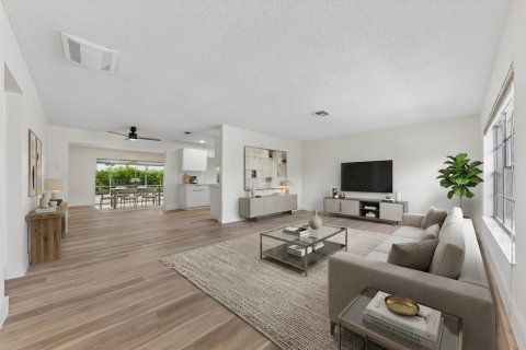 House in Lake Worth, Florida 3 bedrooms, 160.35 sq.m. № 2168838 - photo 6