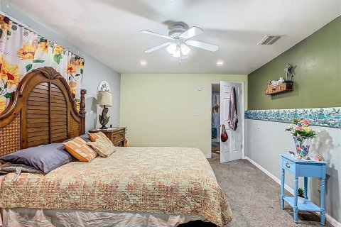 Casa en venta en Haines City, Florida, 3 dormitorios, 156.08 m2 № 1812580 - foto 12