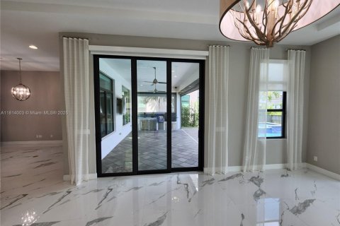 Villa ou maison à louer à Palm Beach Gardens, Floride: 5 chambres, 491.64 m2 № 1938503 - photo 18