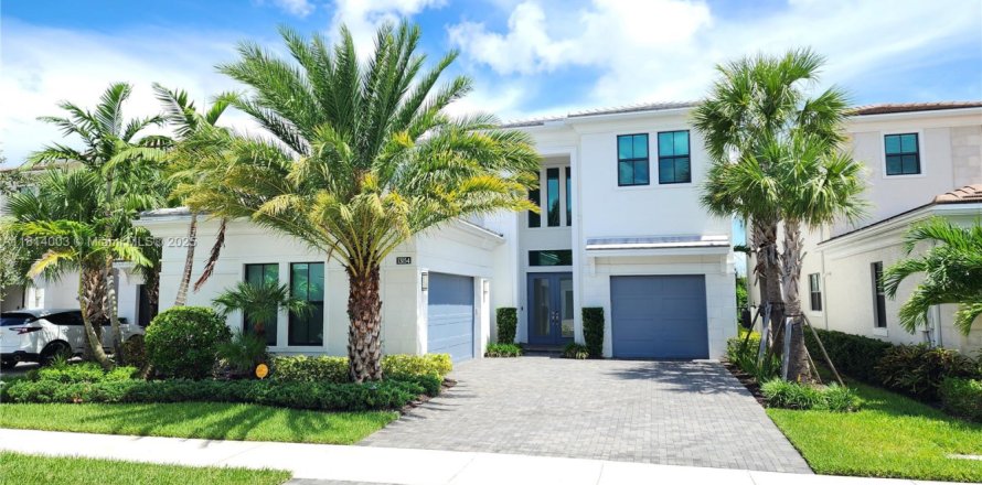 Casa en Palm Beach Gardens, Florida 5 dormitorios, 491.64 m2 № 1938503