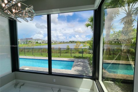 Casa en alquiler en Palm Beach Gardens, Florida, 5 dormitorios, 491.64 m2 № 1938503 - foto 17
