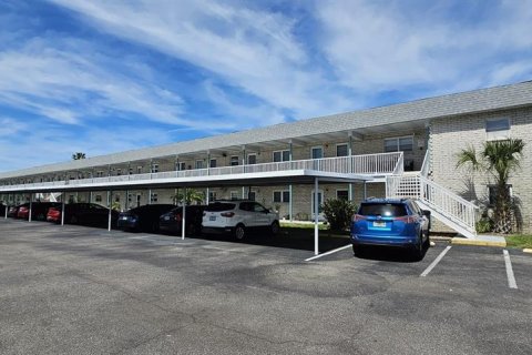 Condominio en alquiler en Saint Petersburg, Florida, 1 dormitorio, 71.07 m2 № 2284685 - foto 18