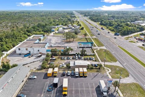 Commercial property in Hudson, Florida 121.79 sq.m. № 2218597 - photo 7