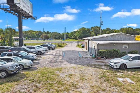Commercial property in Hudson, Florida 121.79 sq.m. № 2218597 - photo 11