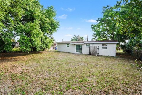 Casa en alquiler en Tampa, Florida, 3 dormitorios, 80.27 m2 № 2106493 - foto 26