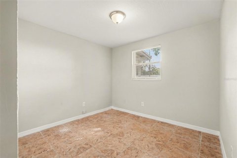 Casa en alquiler en Tampa, Florida, 3 dormitorios, 80.27 m2 № 2106493 - foto 17