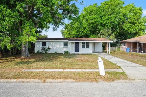 Casa en alquiler en Tampa, Florida, 3 dormitorios, 80.27 m2 № 2106493 - foto 2