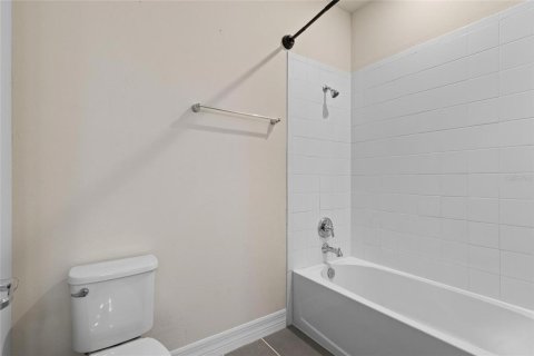 Casa en venta en Odessa, Florida, 4 dormitorios, 262.91 m2 № 2151738 - foto 9