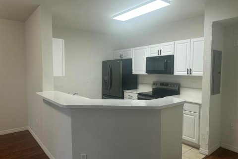 Copropriété à louer à Port St. Lucie, Floride: 2 chambres, 106.93 m2 № 2417928 - photo 2