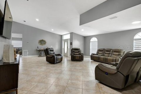 Casa en venta en Tampa, Florida, 4 dormitorios, 231.51 m2 № 2387485 - foto 27