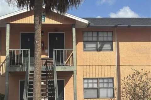 Condominio en Tampa, Florida, 2 dormitorios  № 2095360